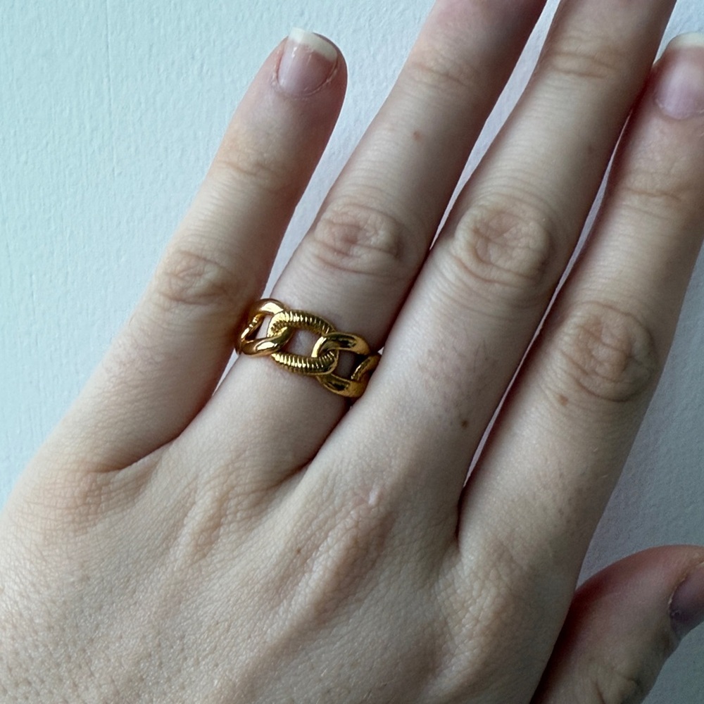Vintage Gold Chain Link Ring